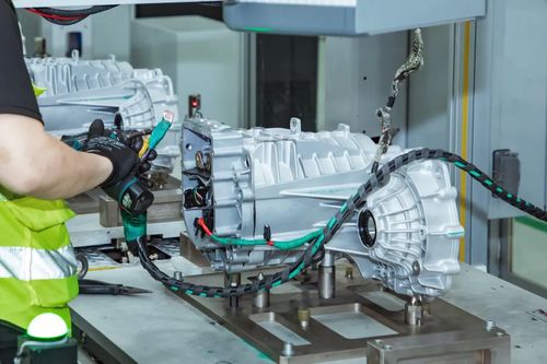 零跑三年內(nèi)超越特斯拉 朱江明要打造有靈魂的電動汽車與云計算裝備技術(shù)服務(wù)